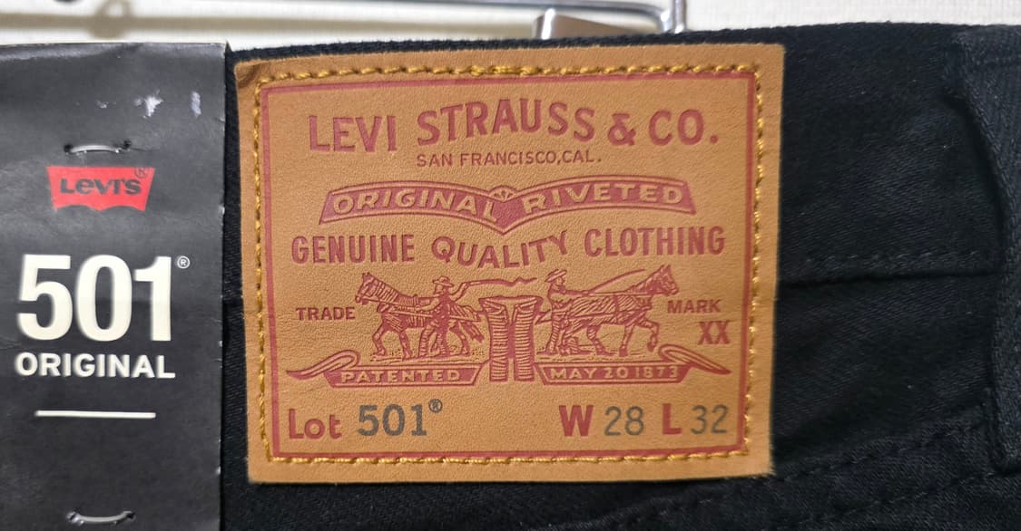 [새상품/빅E] 리바이스 프리미엄 501 오리지널 블랙진 (28사이즈) 상품이미지6