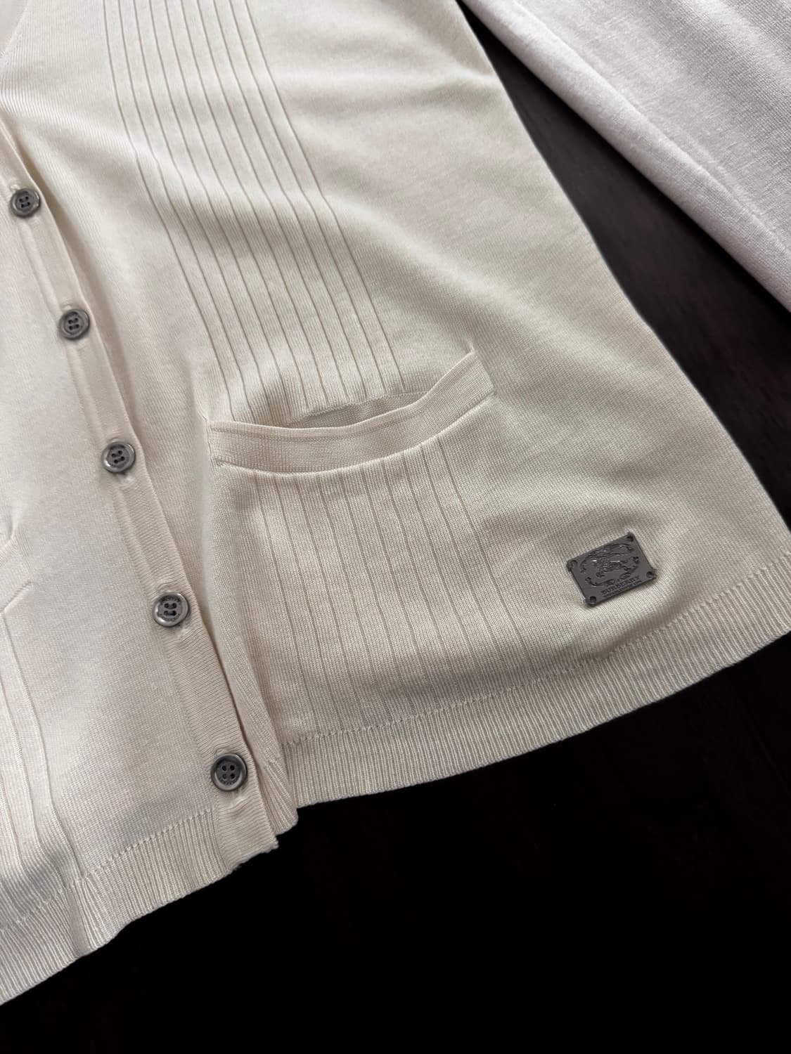 버버리 실크 가디건 상품이미지2