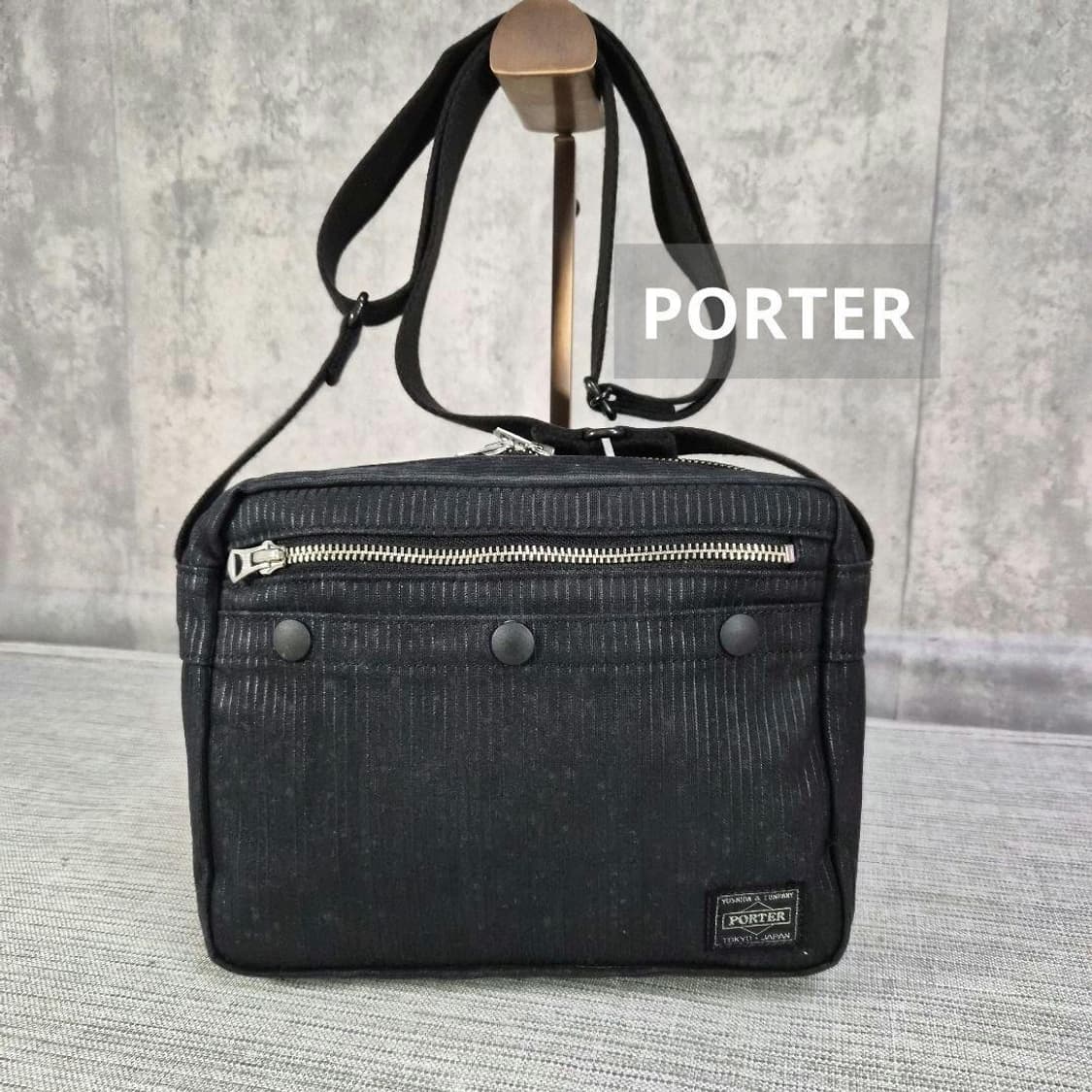 요시다포터 스트라이프 크로스백 상품이미지1