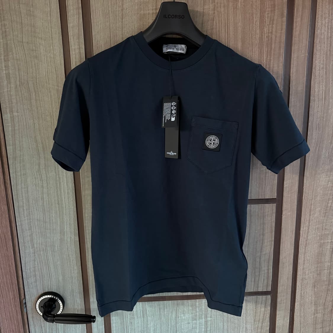 [새상품]스톤아일랜드 로고 패치 포켓 반팔 티셔츠 네이비 키즈 12A 상품이미지1