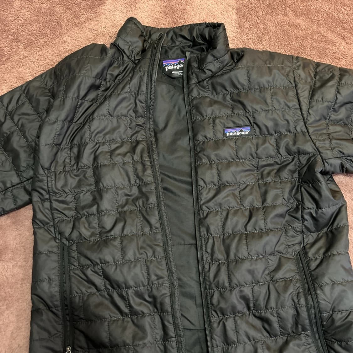 파타고니아 나노 푸퍼 자켓 블랙 상품이미지5