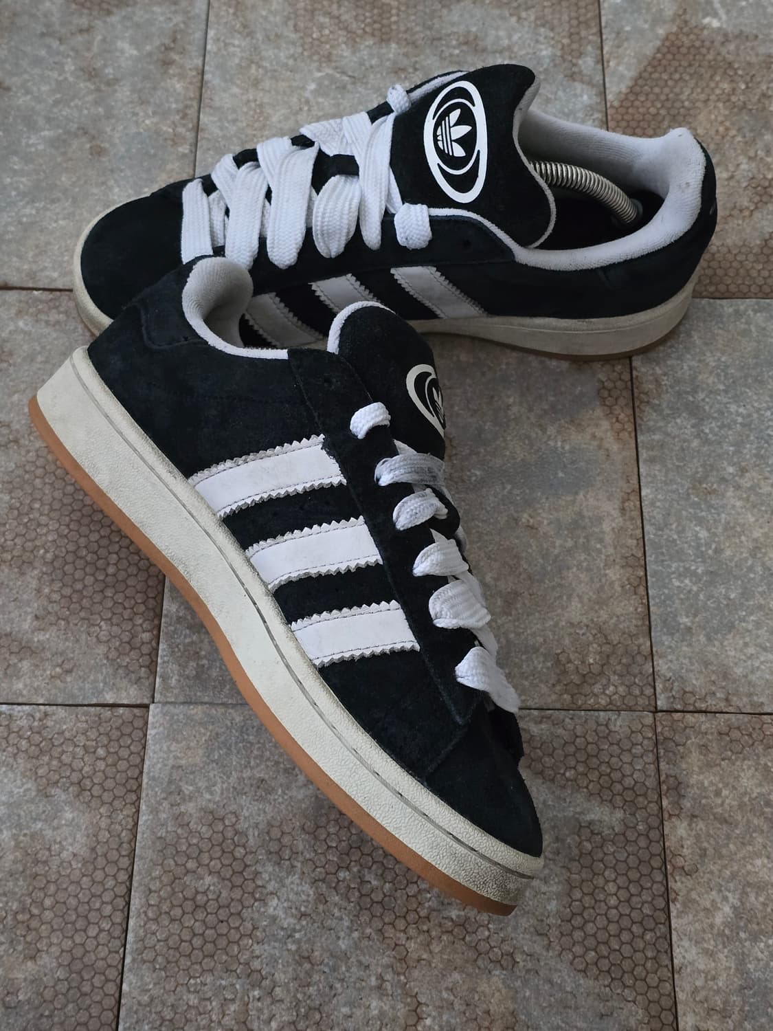 (250)아디다스 캠퍼스 00s 블랙 화이트  상품이미지4