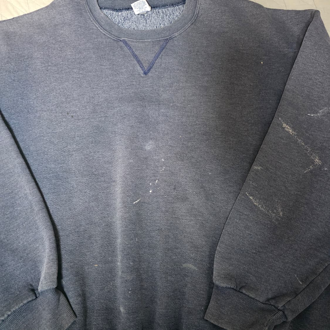 [XXL] 90s 빈티지 러셀 애슬레틱 트래쉬드 스웻 맨투맨 다크 그레이 상품이미지3