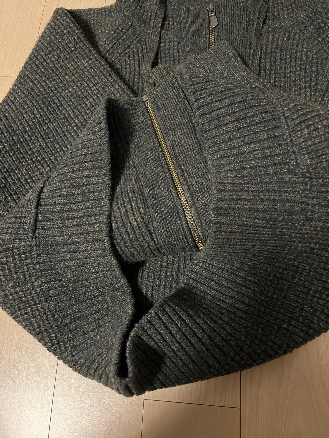 웰빙익스프레스 와플 니트 집업 카키 상품이미지6