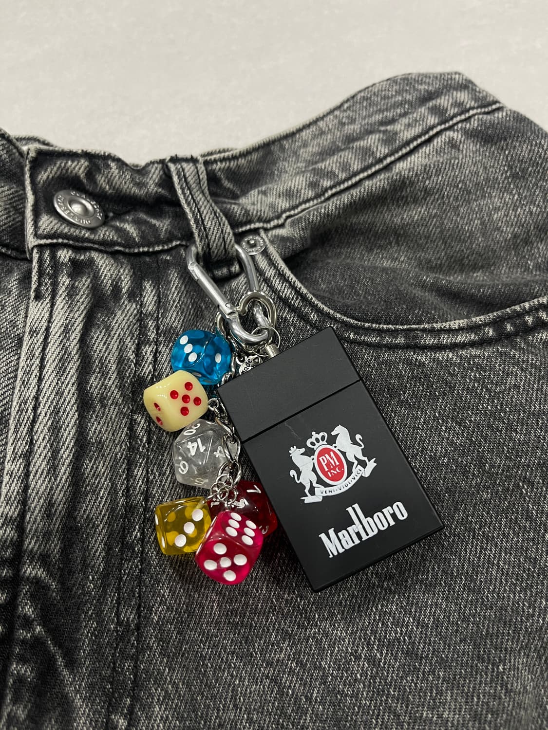말보로 다이스참 키링 상품이미지1