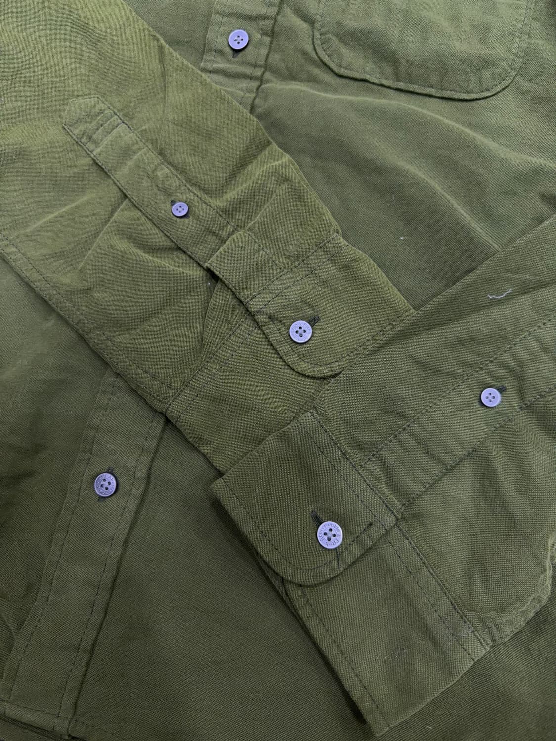 아베크롬비 앤 피치 버튼다운 캐쥬얼 머슬핏 옥스포드 셔츠 올리브 M 상품이미지5