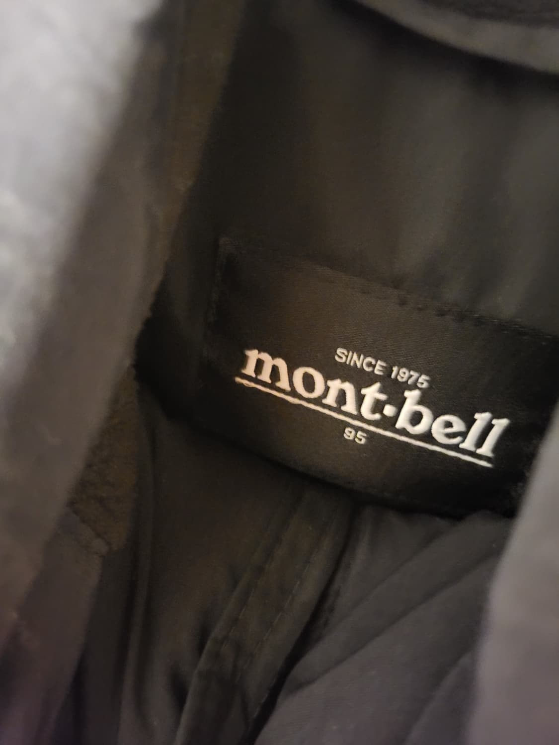 몽벨 블랙 패딩 점퍼 상품이미지6