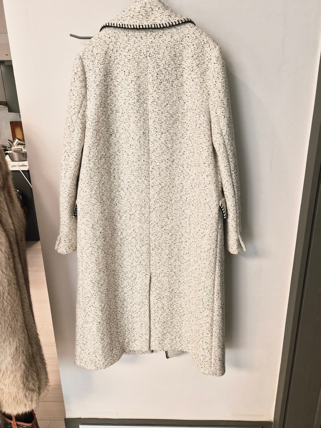 발렌시아(VALENCIA) 트위드 스티치 롱코트 상품이미지5