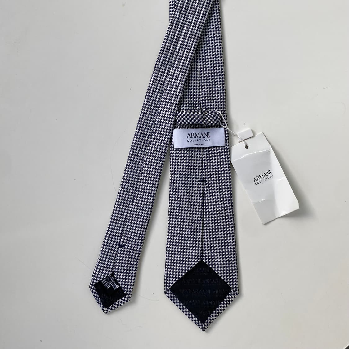 미사용품 택달린 알마니 명품 정품넥타이(ARMANI)7.3cm 상품이미지3