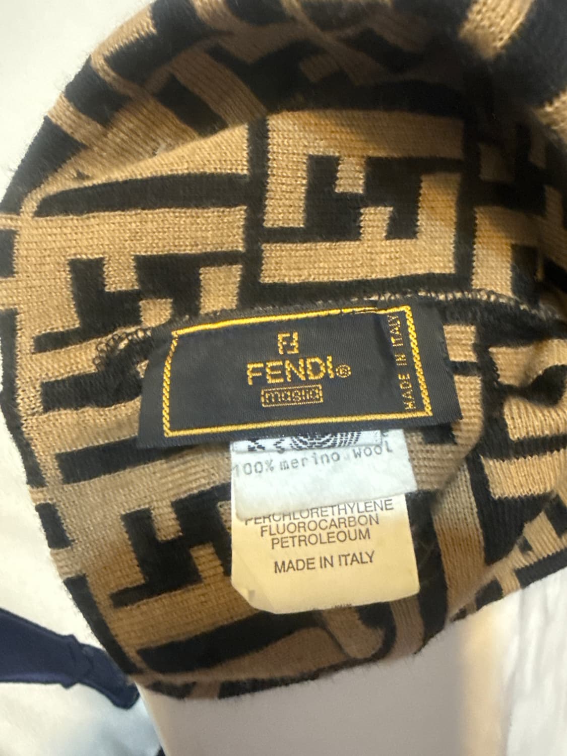 펜디빅로고 비니 상품이미지2