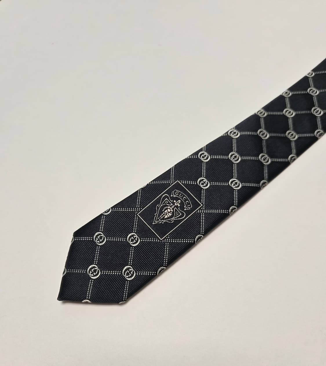 구찌 블랙 로고플레이 넥타이 상품이미지6