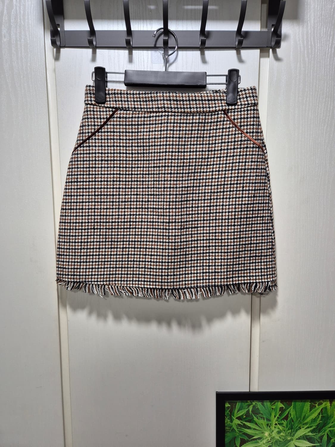(세일)(새상품)NAIN 나인 체크 패턴 미니 스커트 상품이미지1