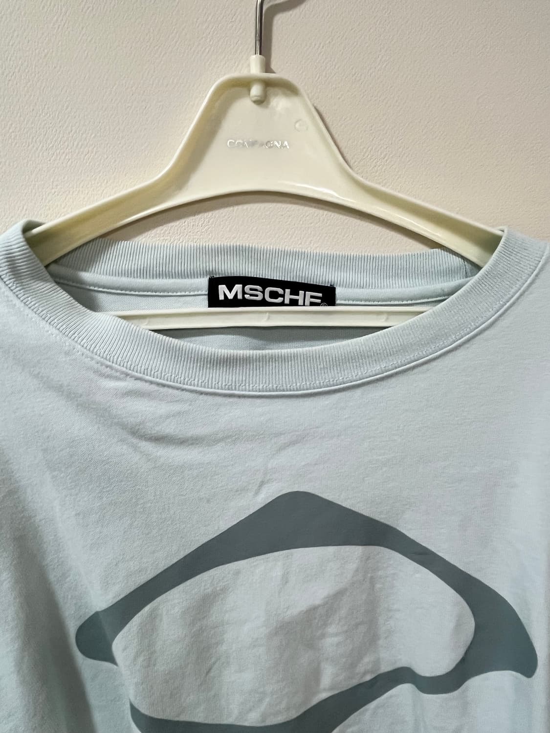 미스치프 롬버스 롱슬리브 스카이L 팝니다 상품이미지3