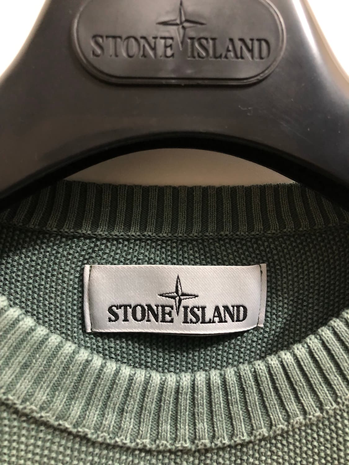 [M] 스톤아일랜드 와펜 패치 니트 에메랄드 상품이미지4