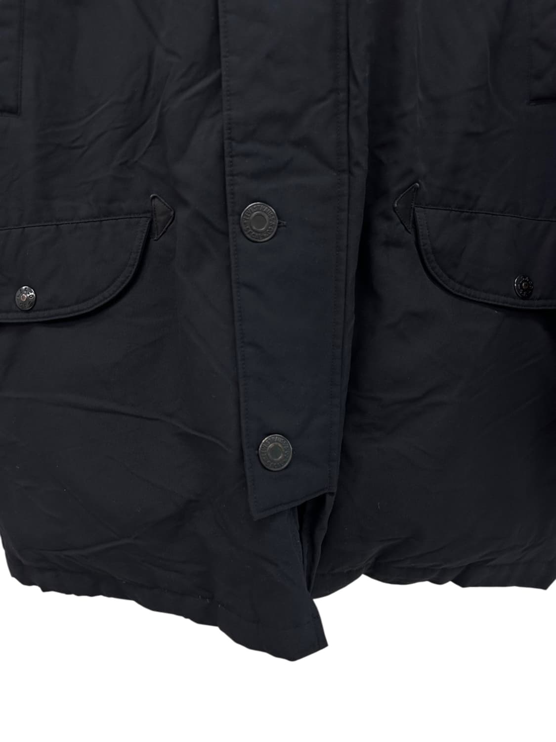 리바이스 덕다운 카라코람 야상패딩 블랙 (L) 상품이미지4