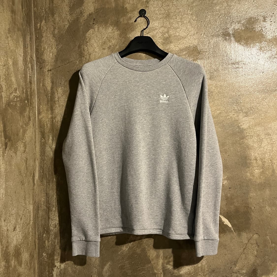 아디다스 맨투맨 상품이미지1