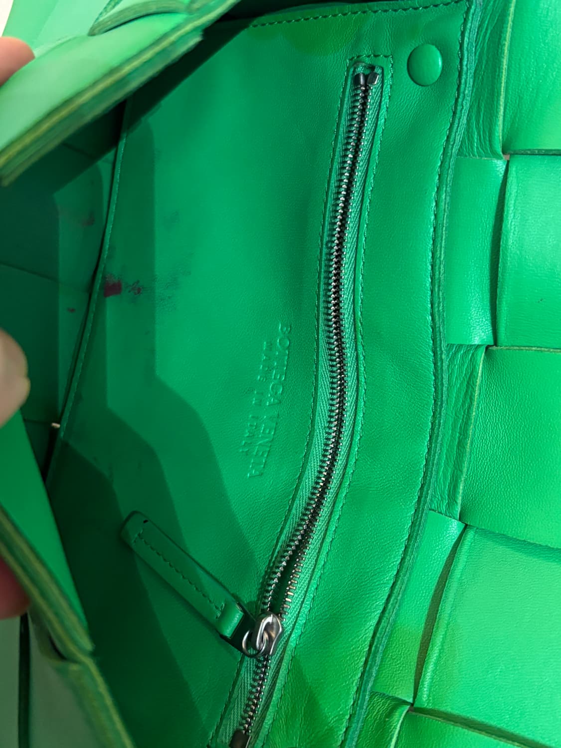 보테가 카세트백 스몰 상품이미지7