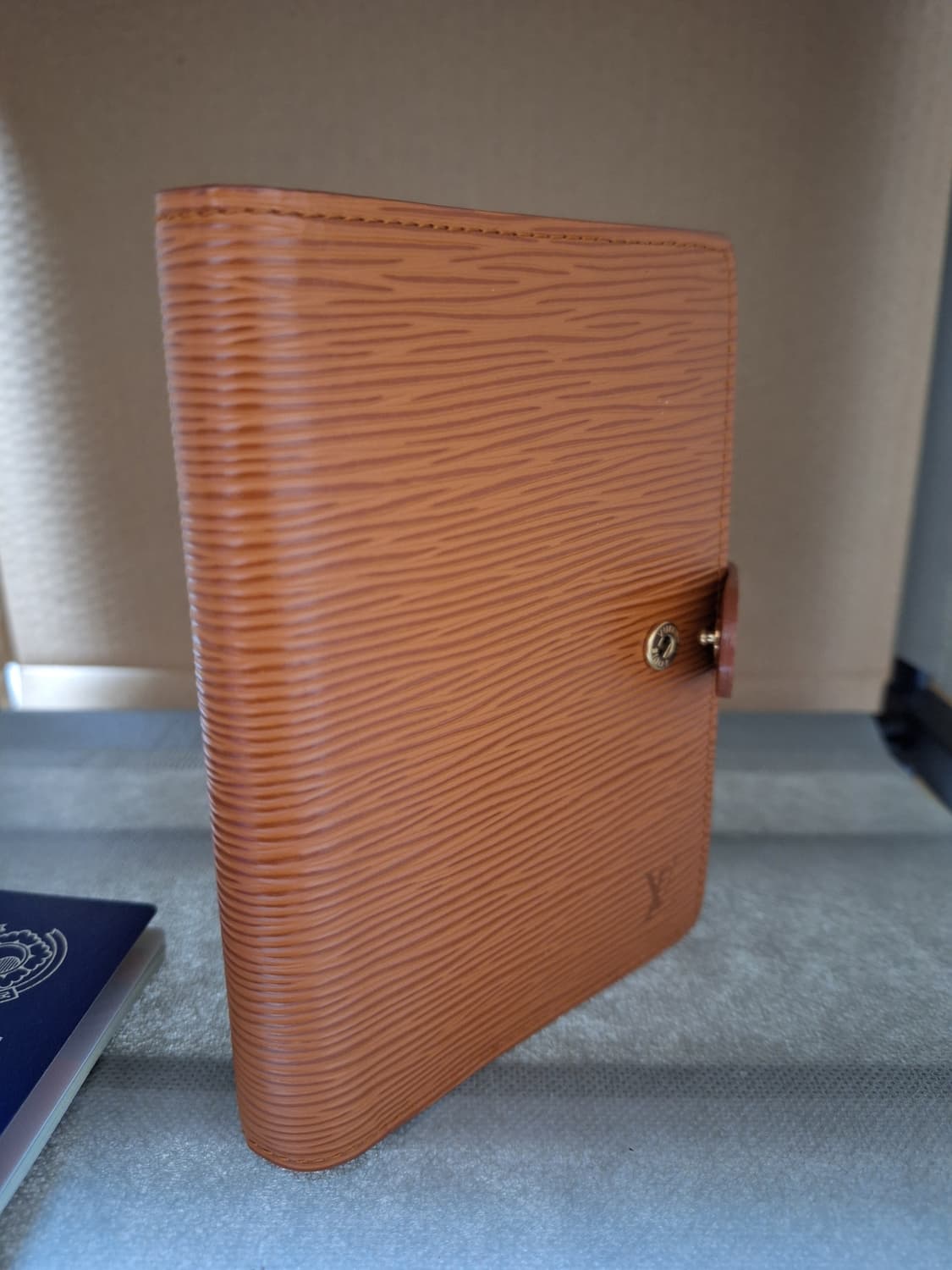 루이비통 예삐 아젠다 판매합니다 상품이미지4