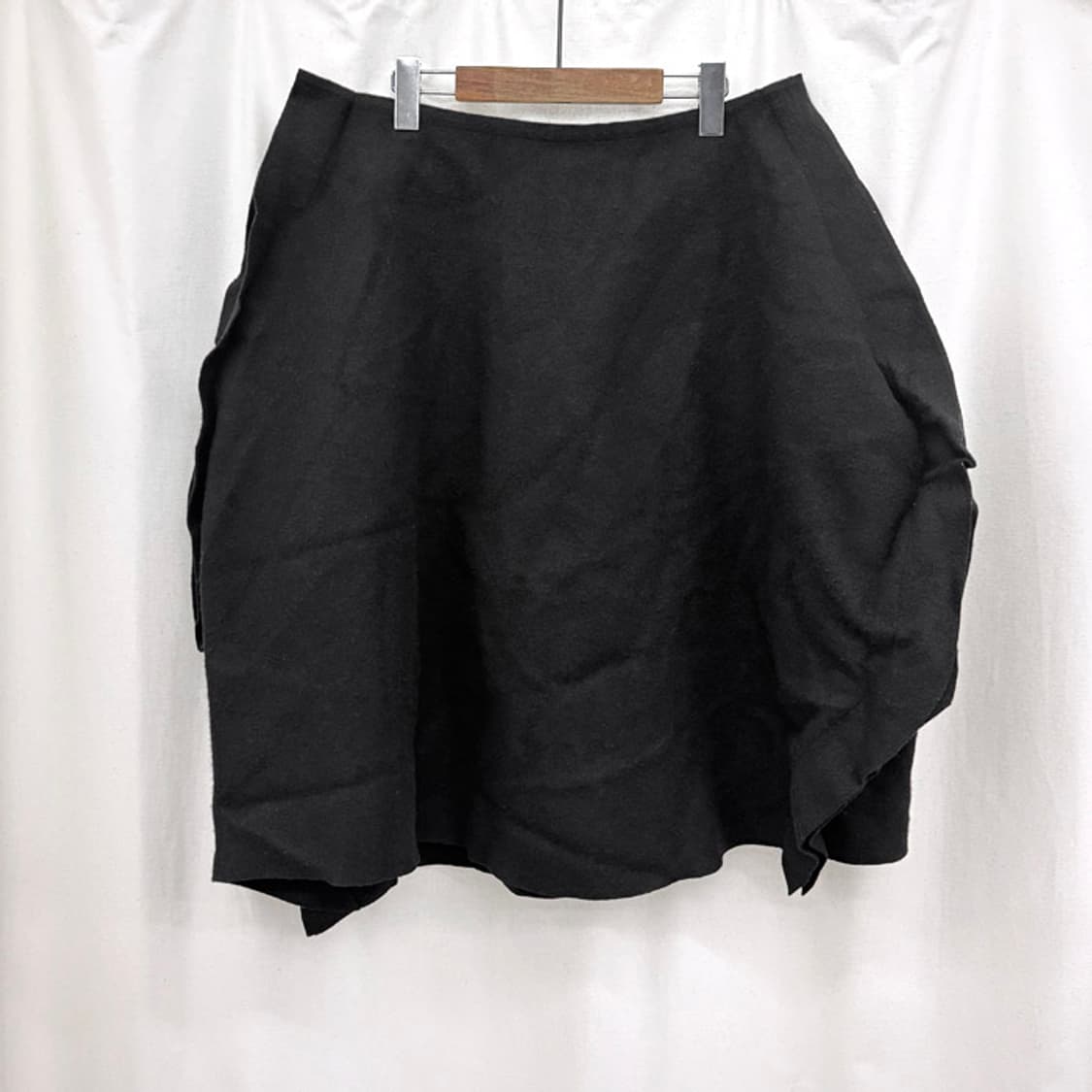 꼼데가르송 축융 울 벌룬 스커트 상품이미지1