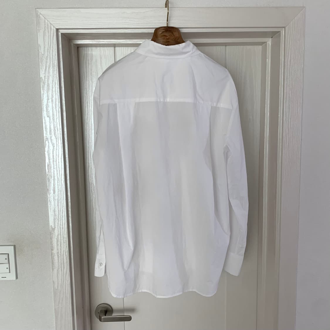 더 프랭키샵 lui 오가닉 코튼 화이트 셔츠 frankie shop 상품이미지3