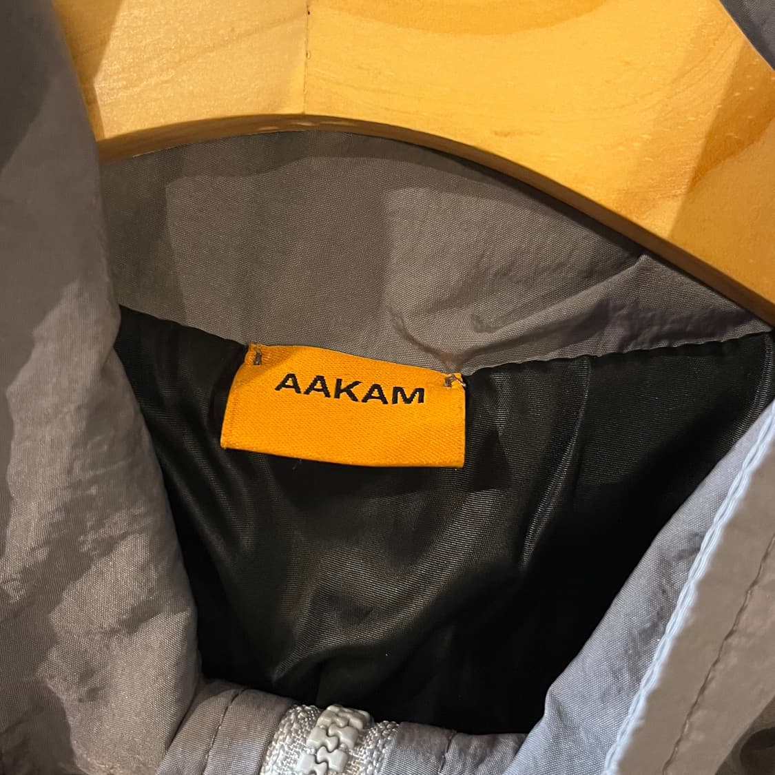 아캄 나일론 라인 재킷 그레이 상품이미지5