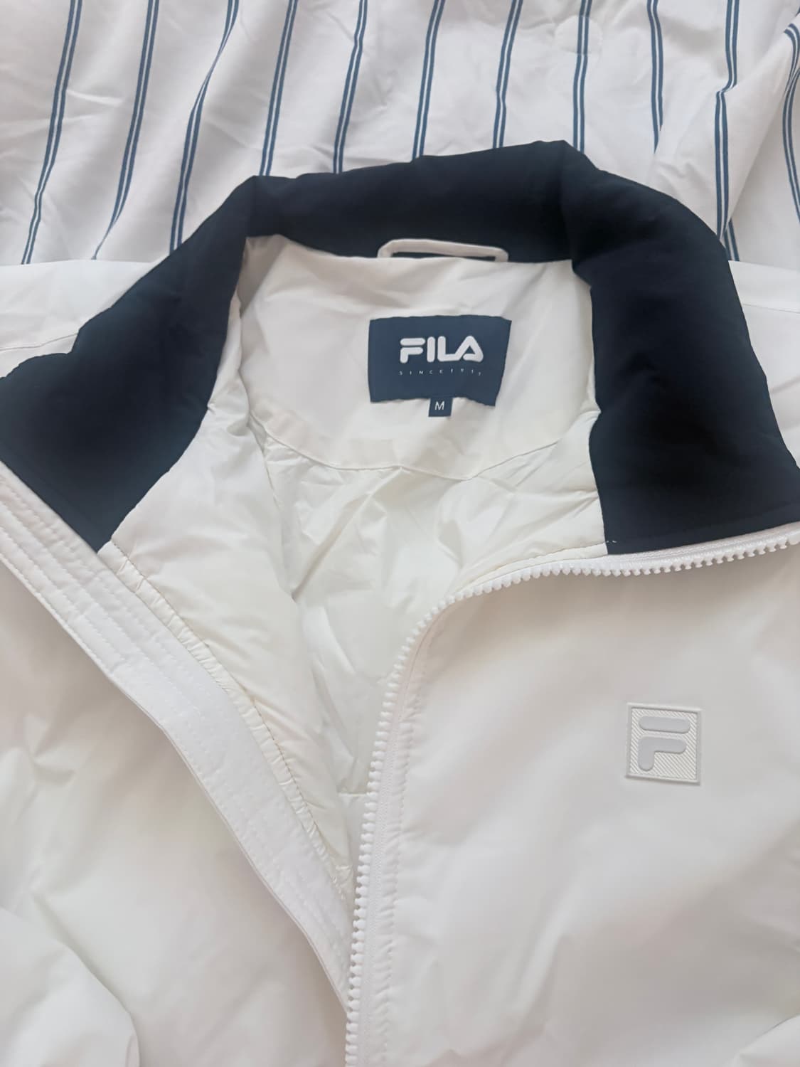 휠라 트랙 패딩 자켓 상품이미지6