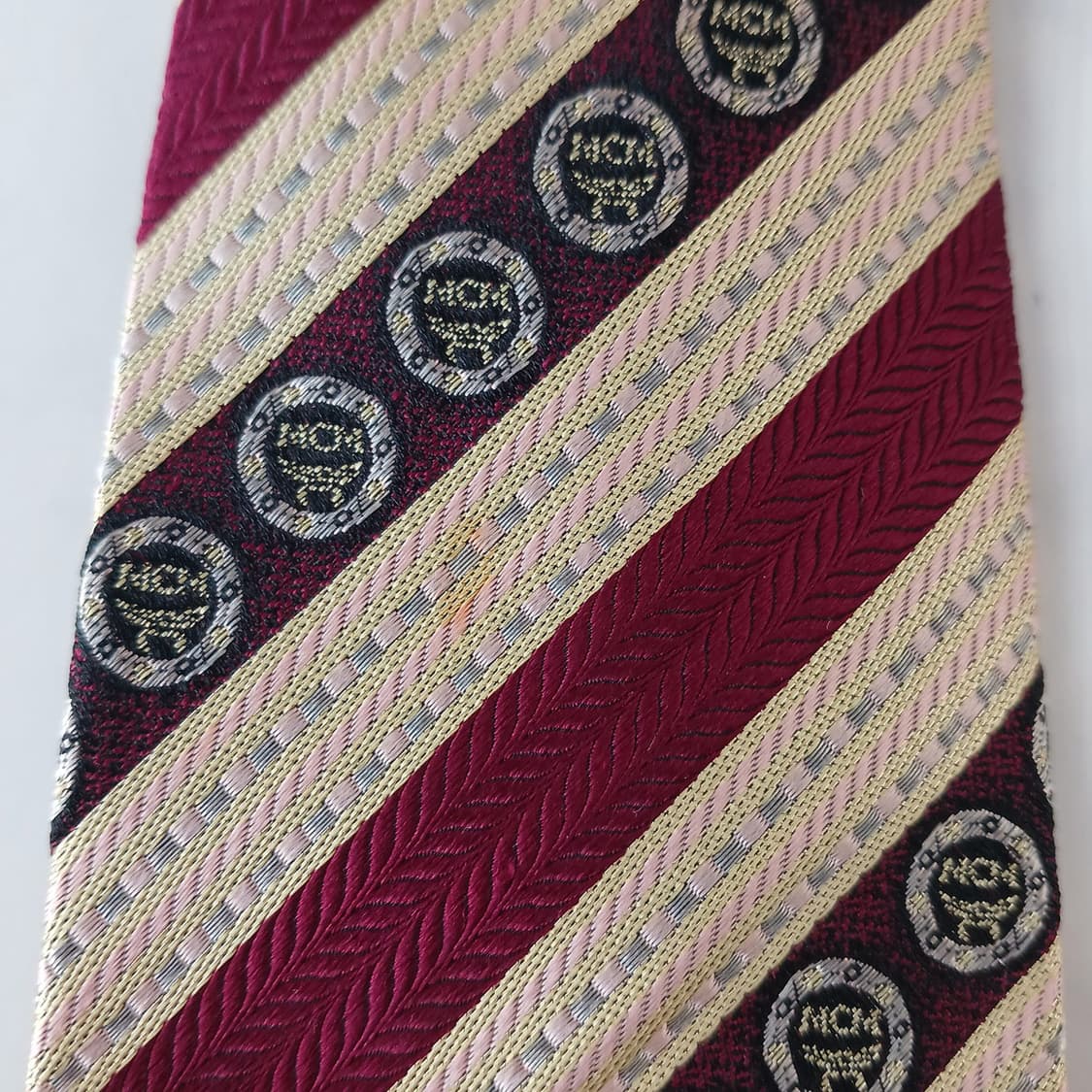 MCM 실크 베이지 스트라이프 메달리온 넥타이 9cm A등급 A19246 상품이미지8