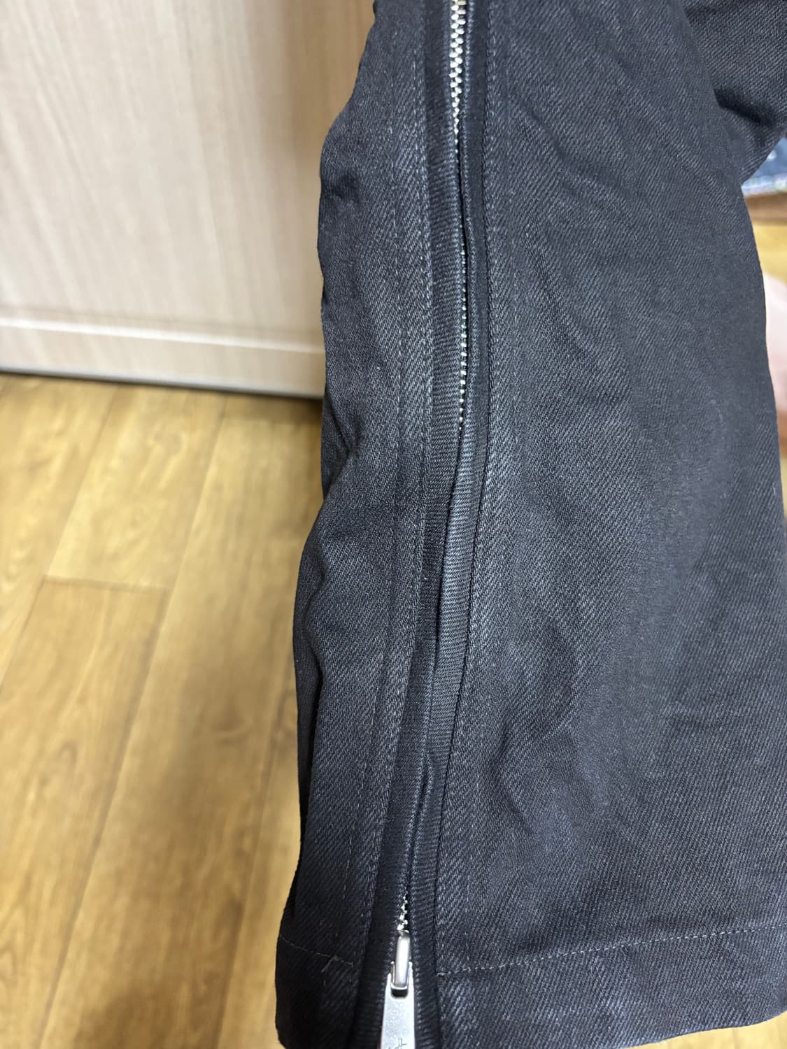 FAR FROM WHAT 패널 카고 팬츠 (초기 드롭 M) 상품이미지6