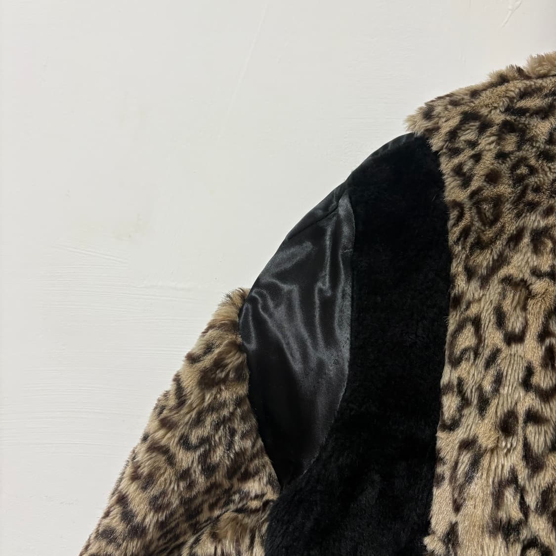 77circa 나나서카 레오파드 도킹 퍼자켓 상품이미지7