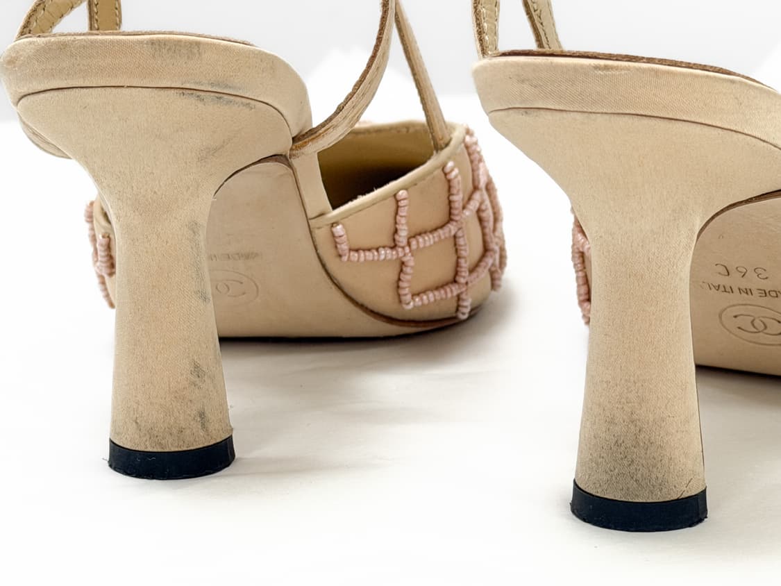 샤넬 CC 로고 비즈 새틴 스틸레토 슬링백 펌프스 상품이미지6