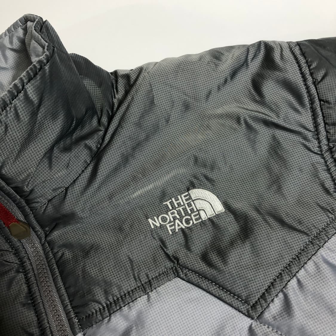노스페이스 경량패딩 m 상품이미지3