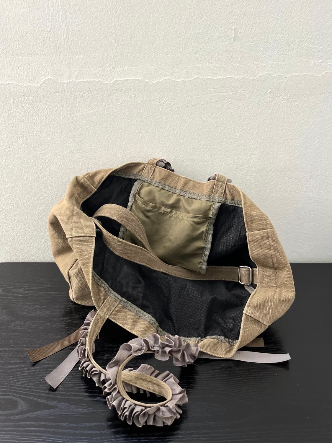 REAL CUBE 셔링 크로스백 상품이미지10