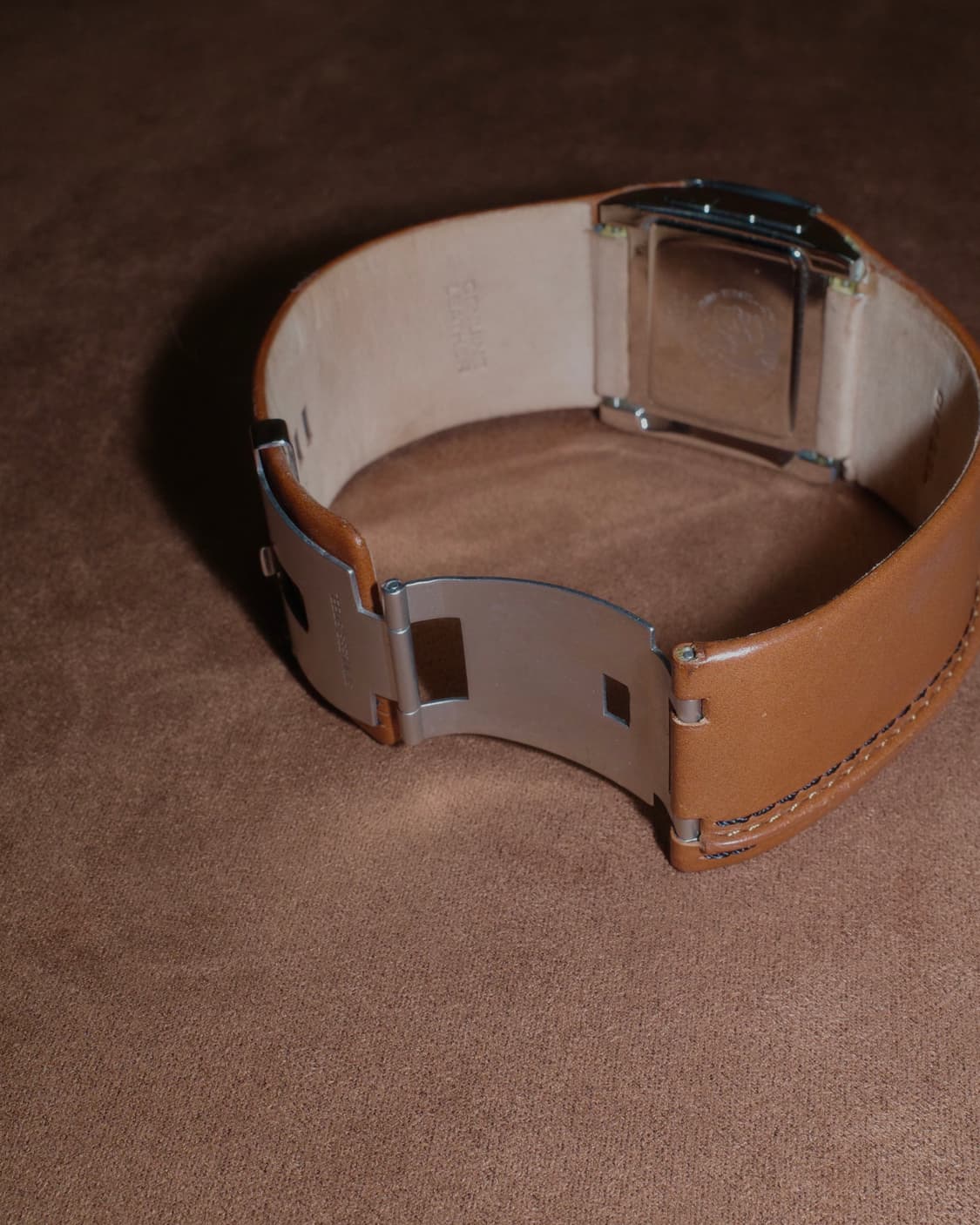 디젤 와이드 레더 스트랩 워치 상품이미지4