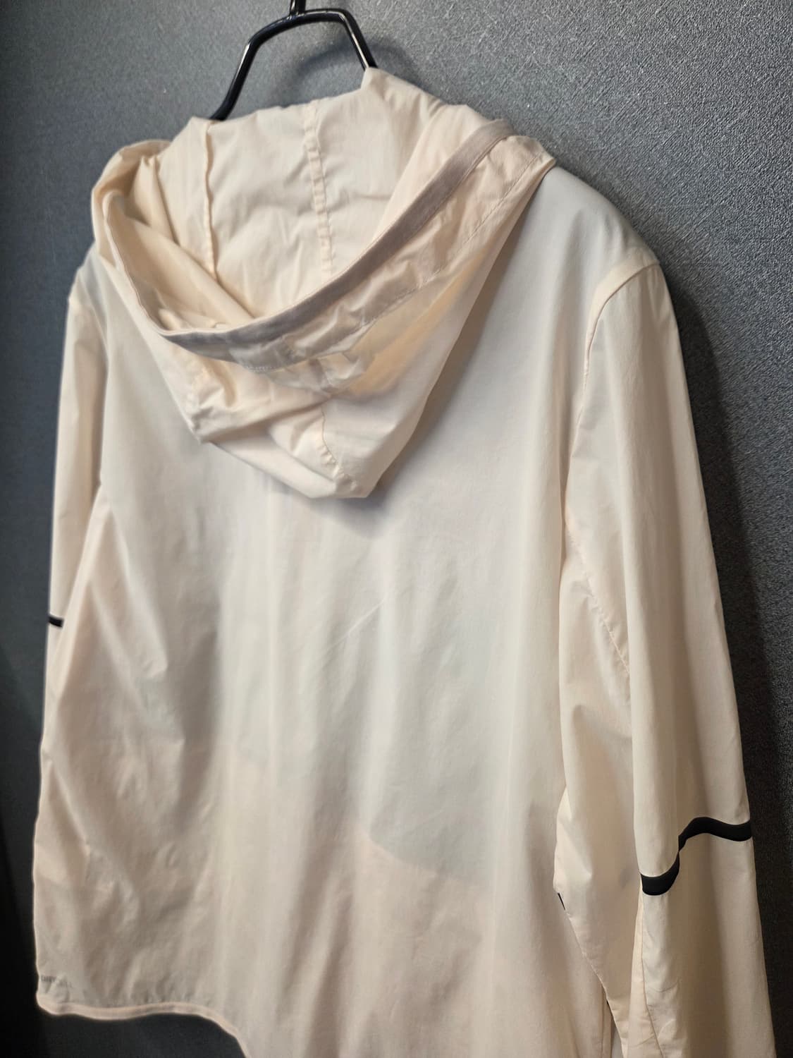 푸마 초경량바람막이  상품이미지7