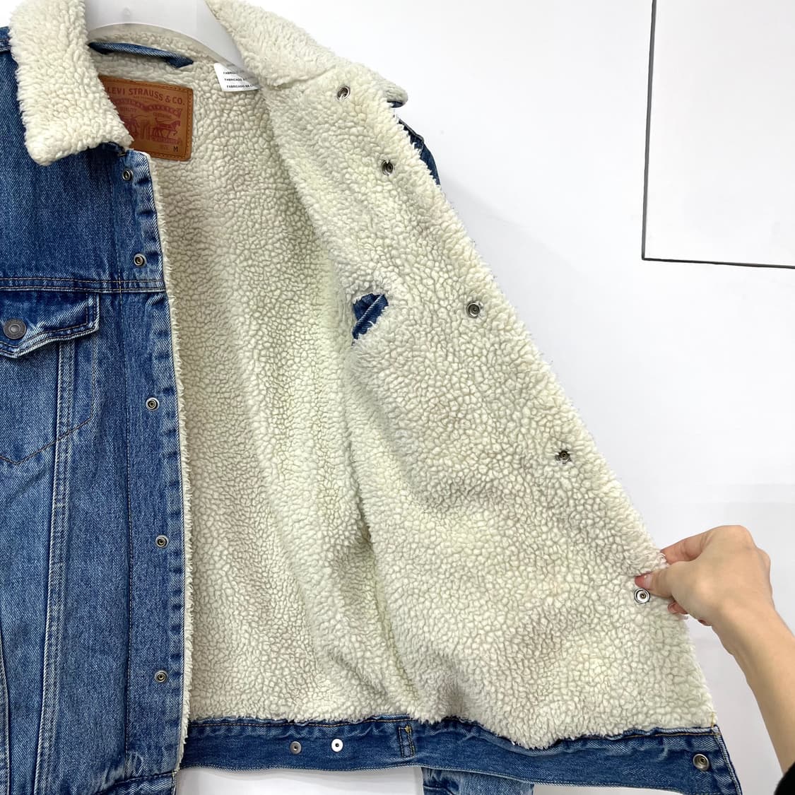 리바이스 셰르파 데님 양털안감 트러커 청자켓 상품이미지5