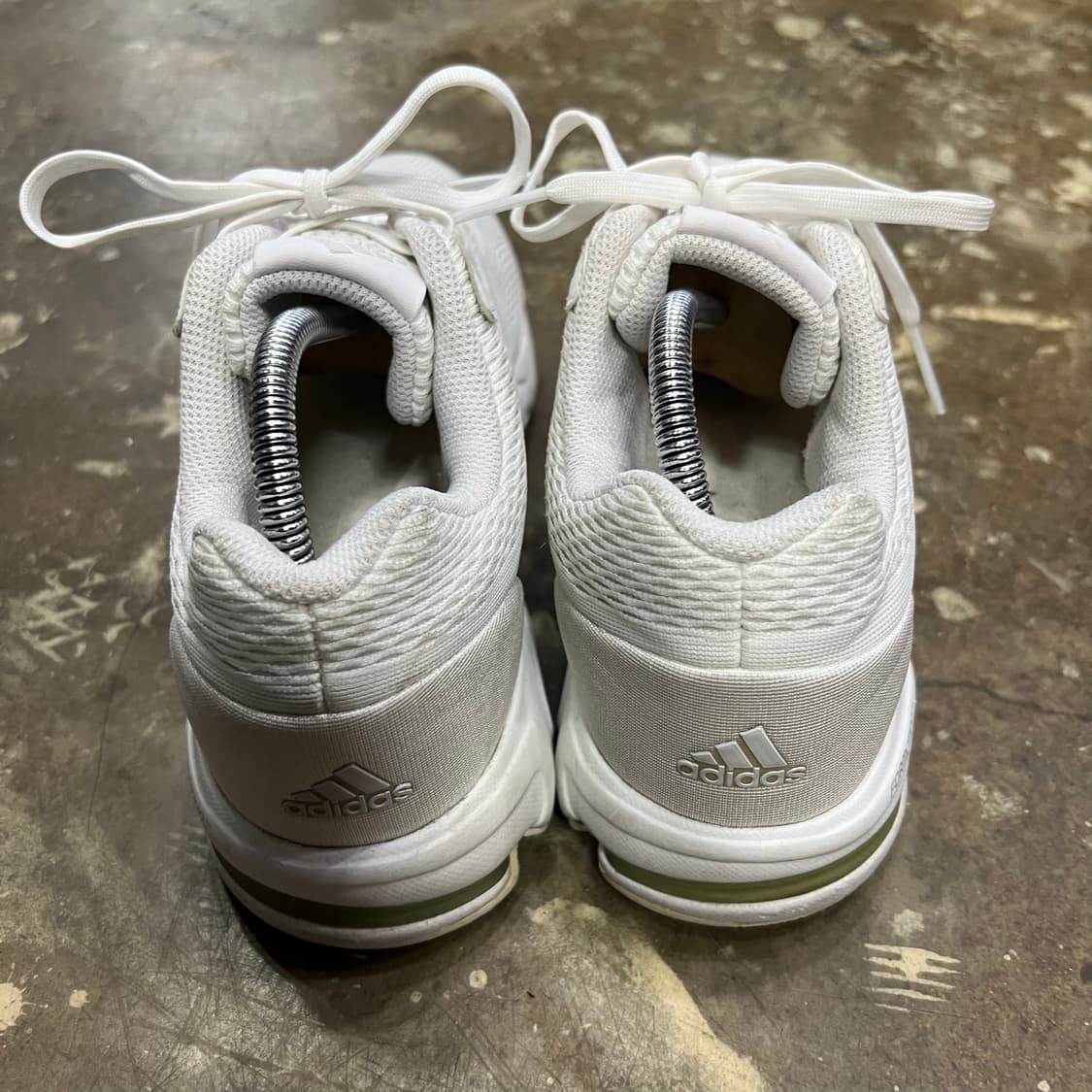 240) 아디다스 이큅먼트 운동화 런닝화 신발 상품이미지5