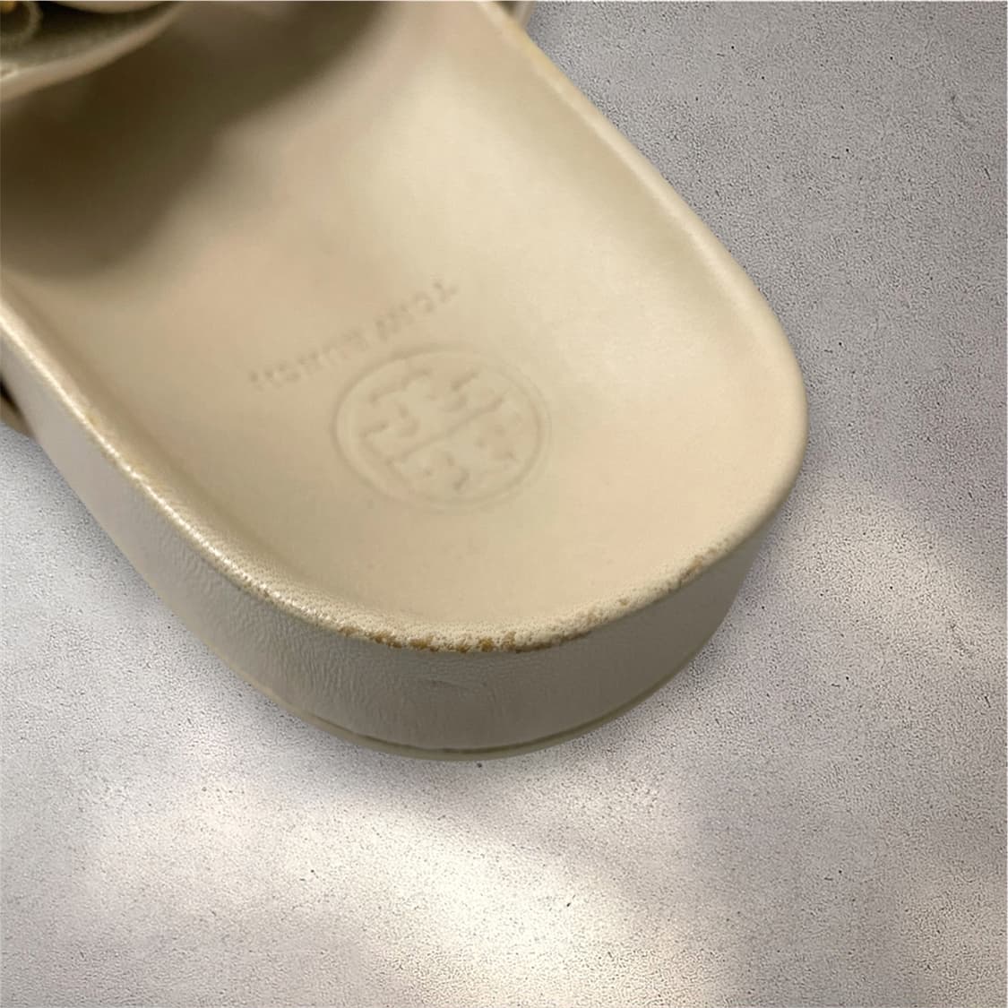 [230]토리버치 아나토믹 슬라이드 카프 레더 샌들(No.562) 상품이미지9