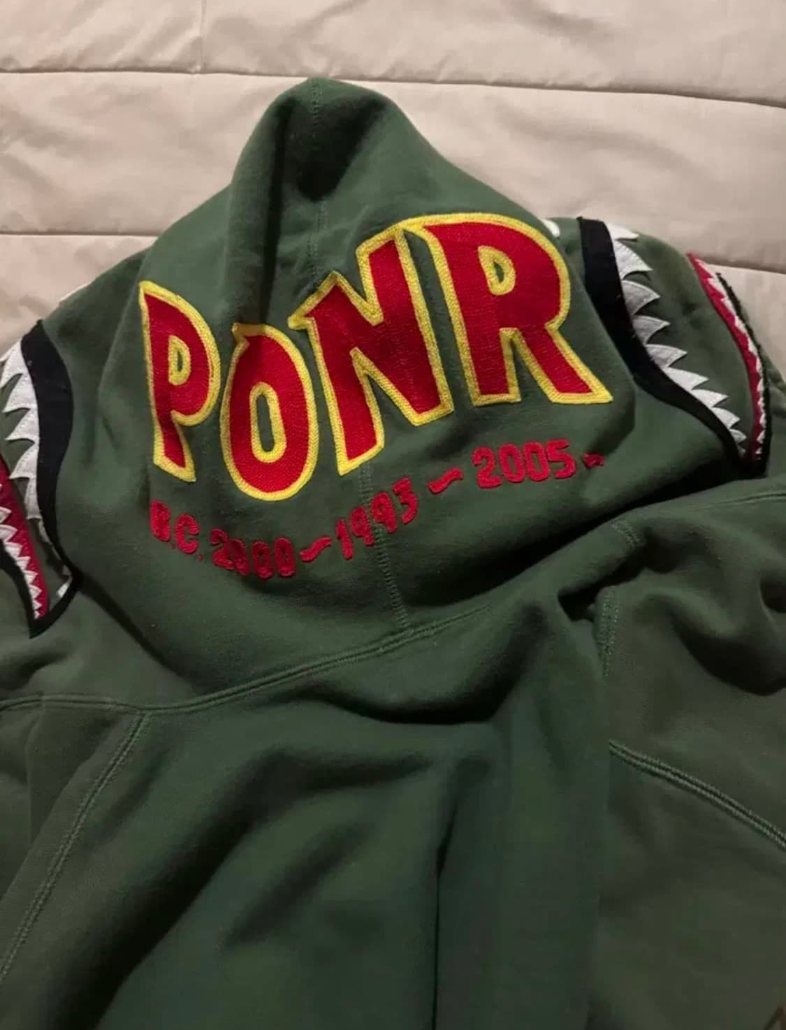 베이프 샤크 후드집업 상품이미지1