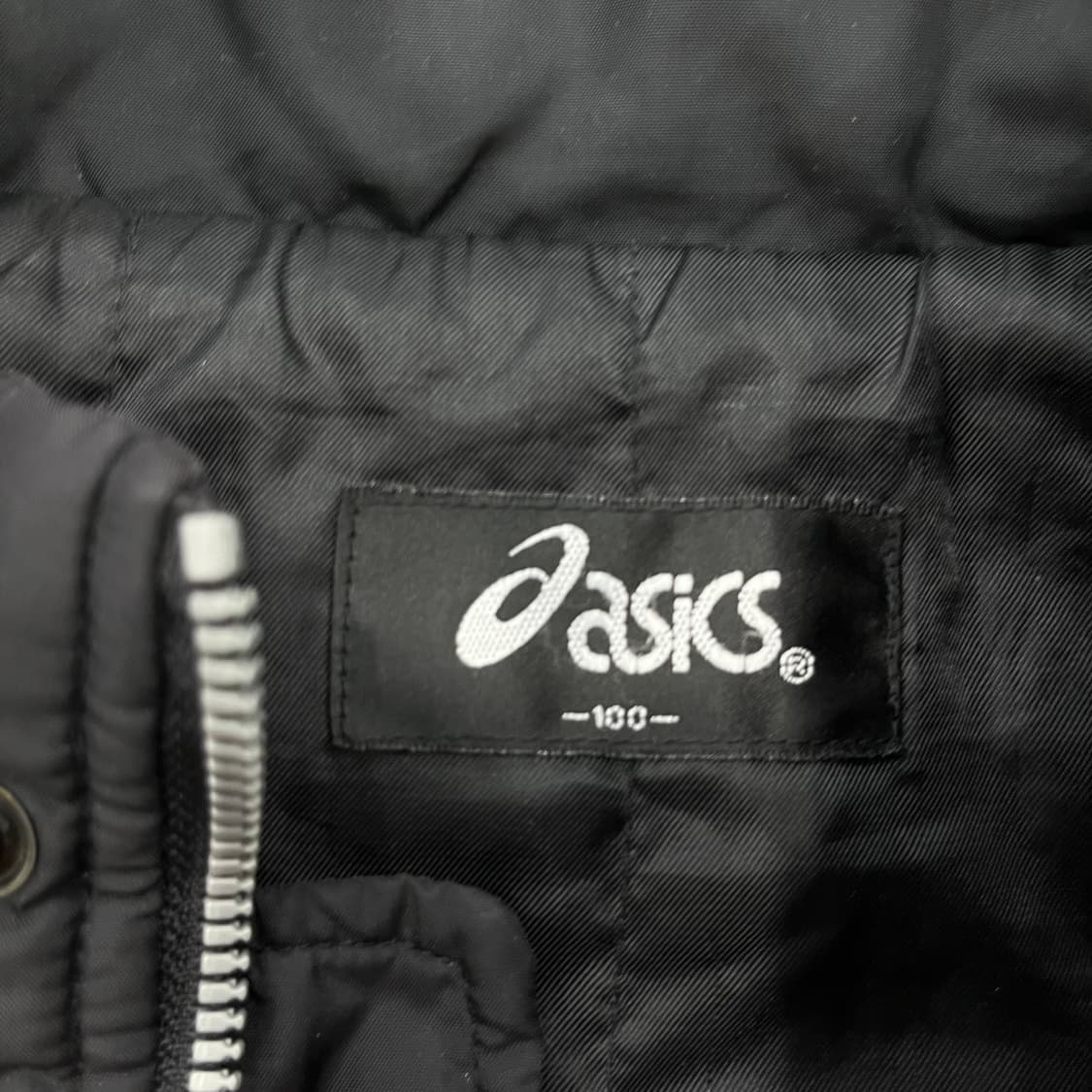 100 아식스 00s 바람막이 점퍼 상품이미지5