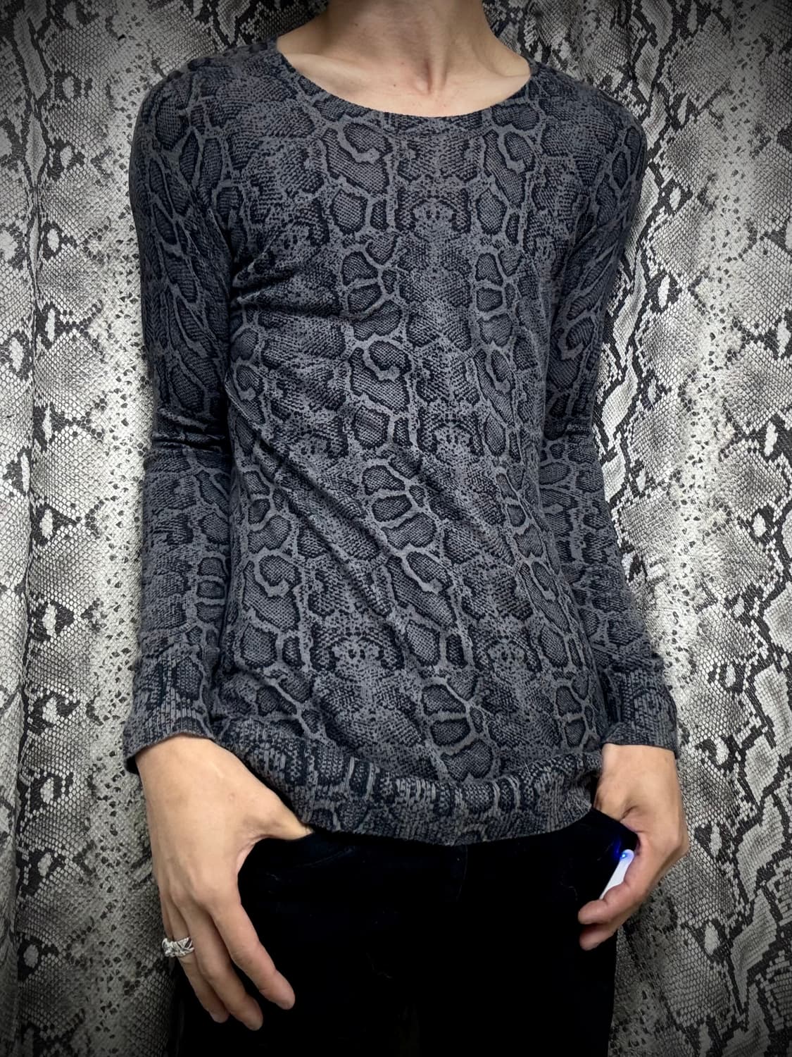 [00‘s V-Kei ] Full Python Print Sleeve 상품이미지1