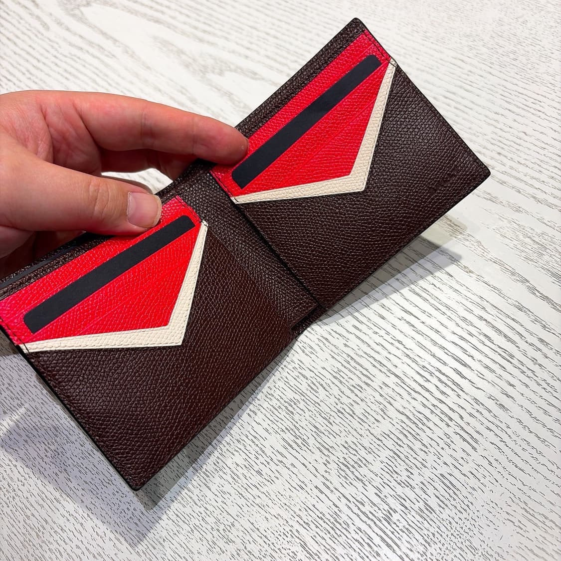 (정품/새상품) BALLY 발리 남성 레더 반지갑 브라운 상품이미지2