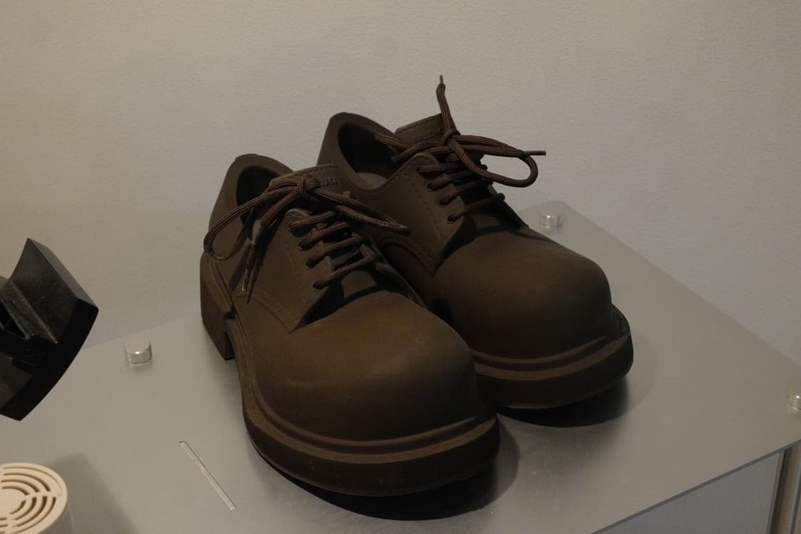 발렌시아가 스테로이드 더비 브라운 40 상품이미지1