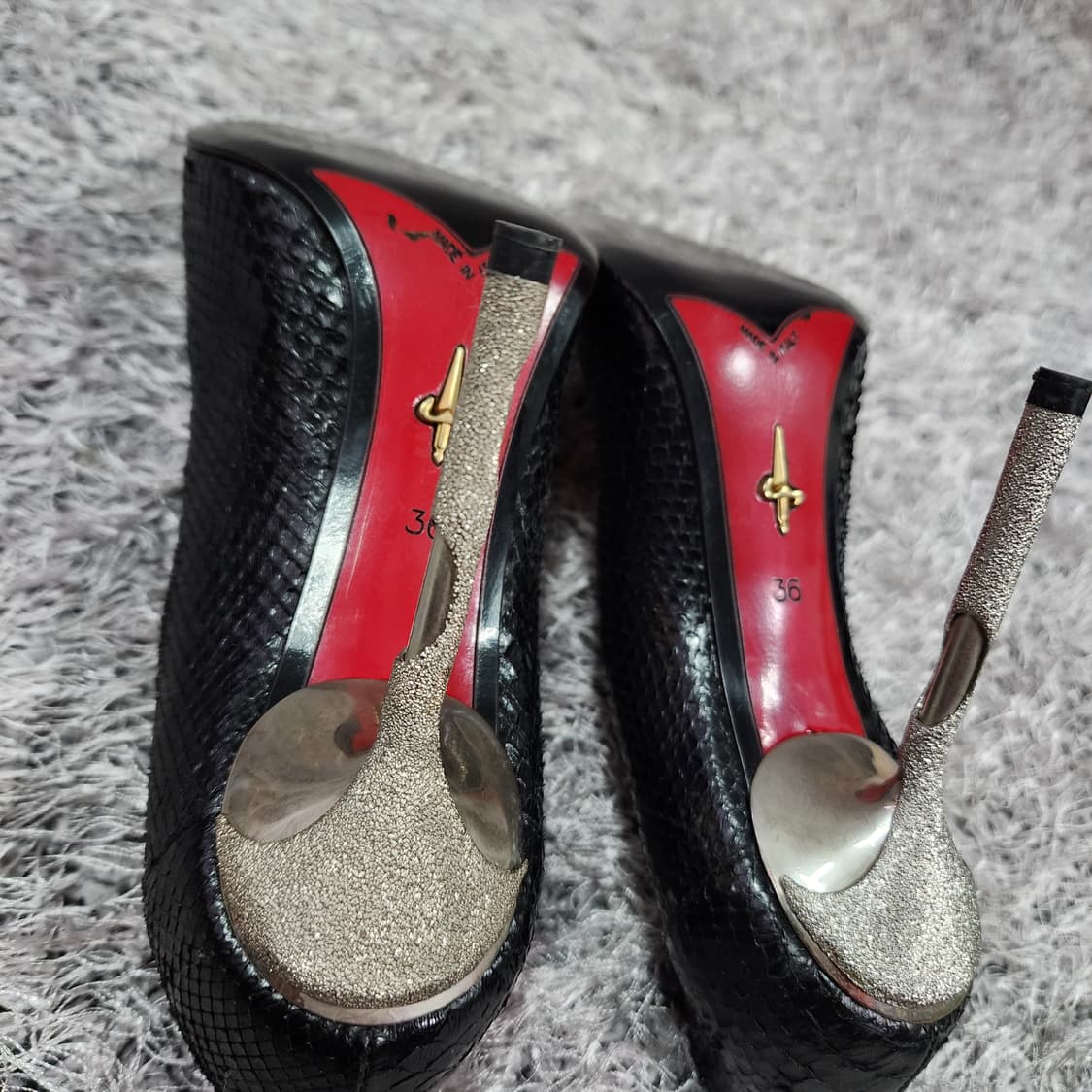 체사레 파치오티 파이톤 하이힐 36 상품이미지7