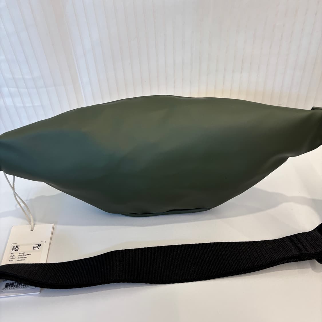 정품 Rains 레인스 힙색 크로스백     상품이미지7