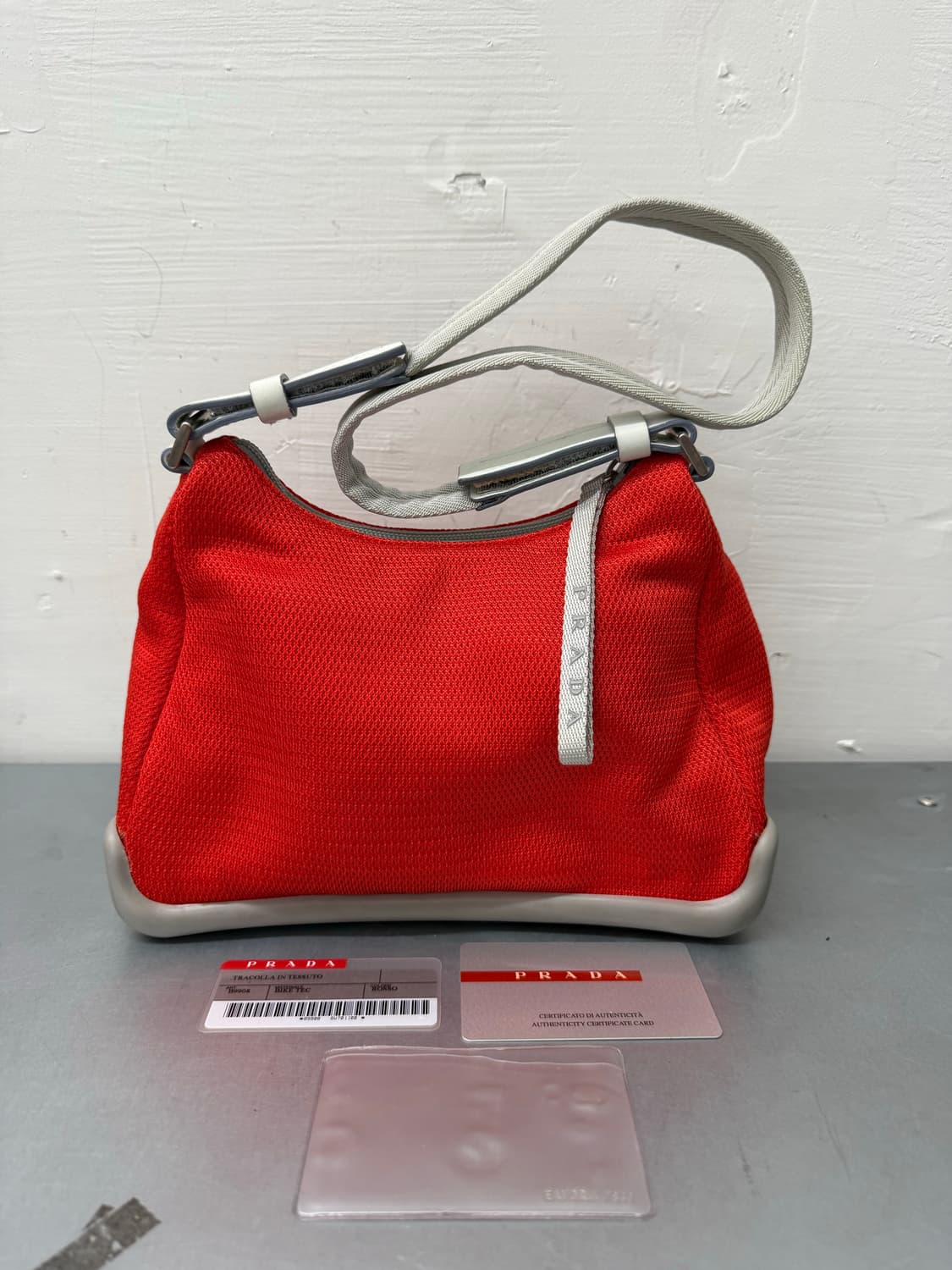 prada sport 숄더백 프라다 스포츠 상품이미지1