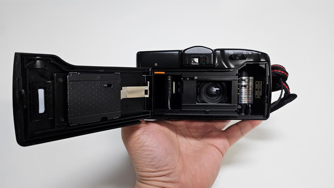 작례O 감성 컴팩트 교세라 줌텍 70 필름카메라 빈티지 필카 상품이미지9