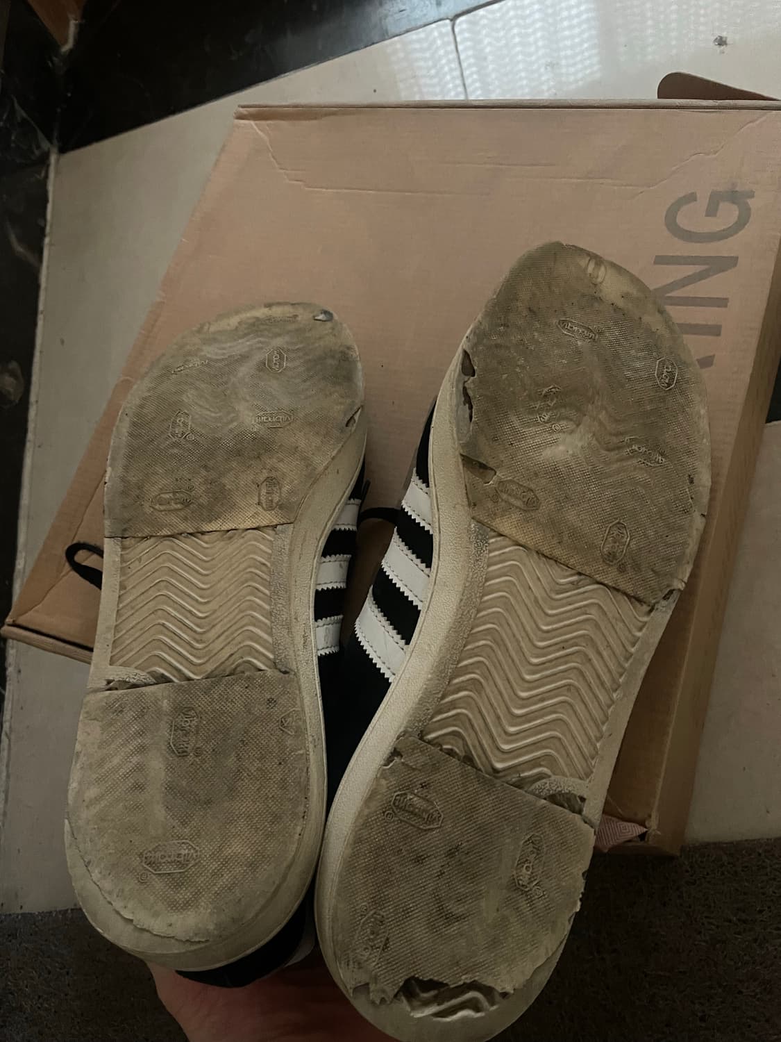 아디다스 캠퍼스 스니커즈 상품이미지5