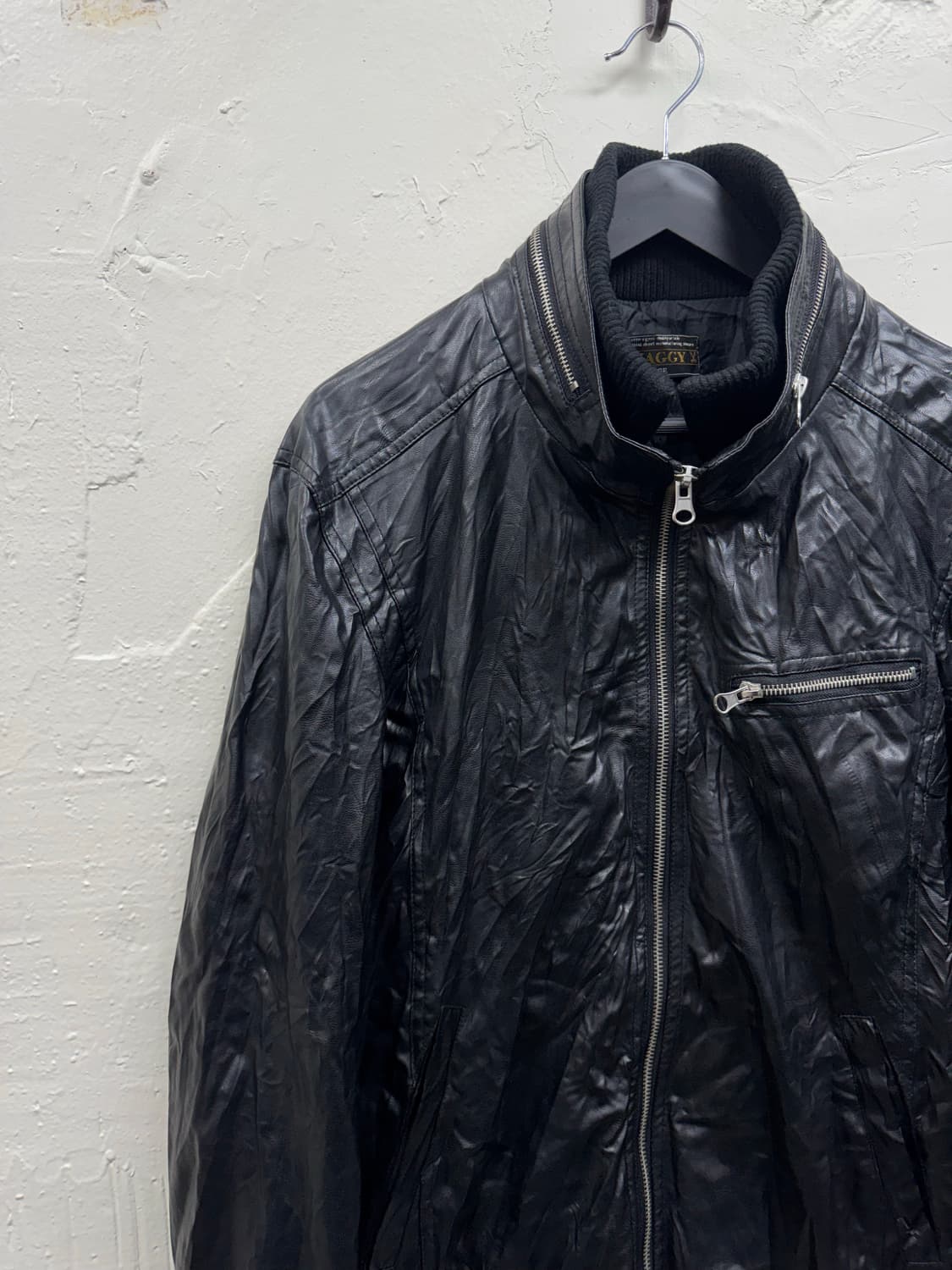 Shaggy fake leather bomber jacket 상품이미지3