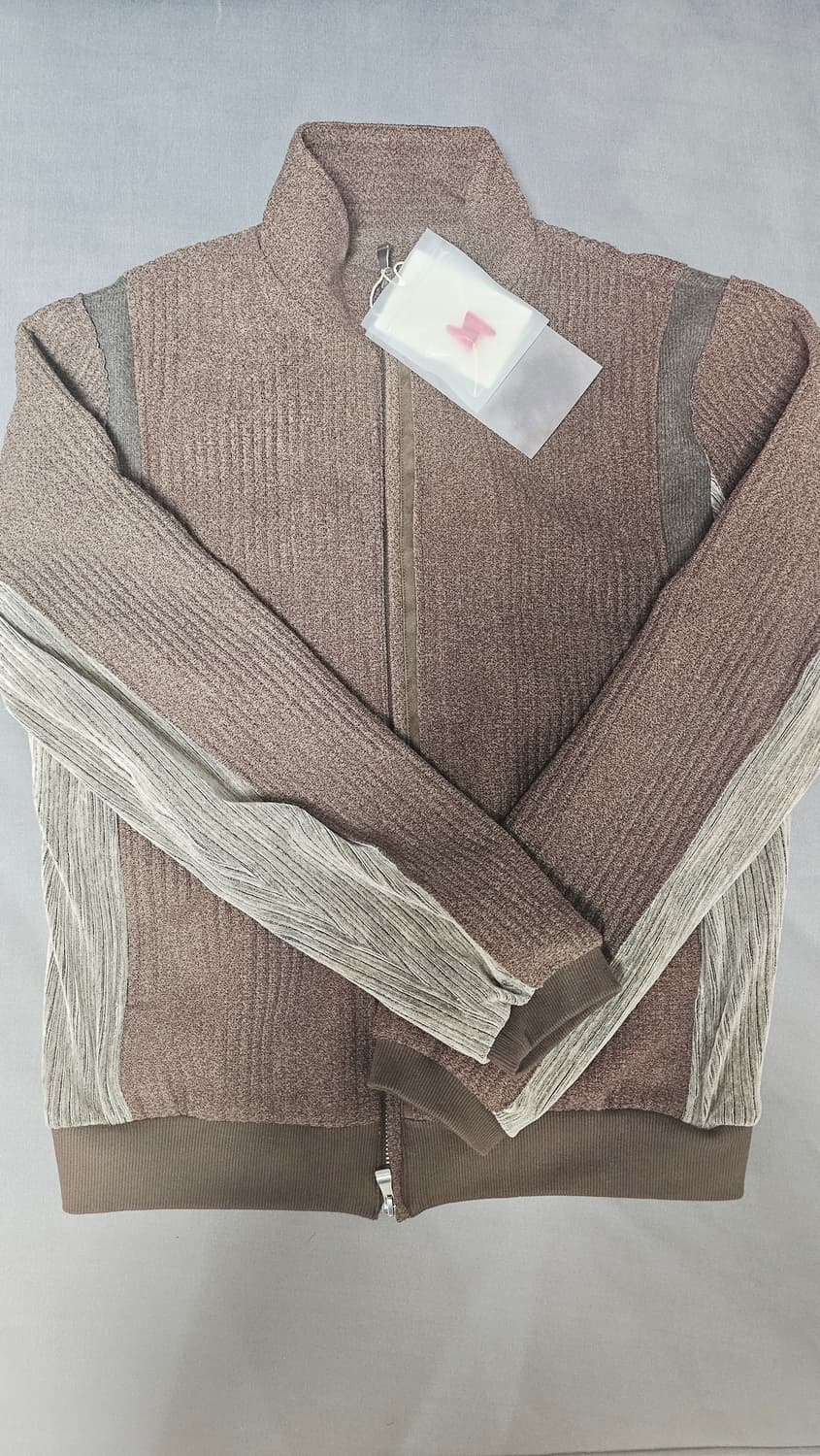 엑슬림 ep8.01 저지 브라운 M 택채 새상품 상품이미지1