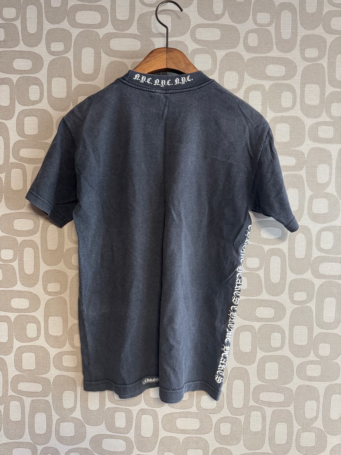 Chrome Hearts 크롬하츠 OLD NYC 빈티지 넥 로고 반팔 상품이미지5